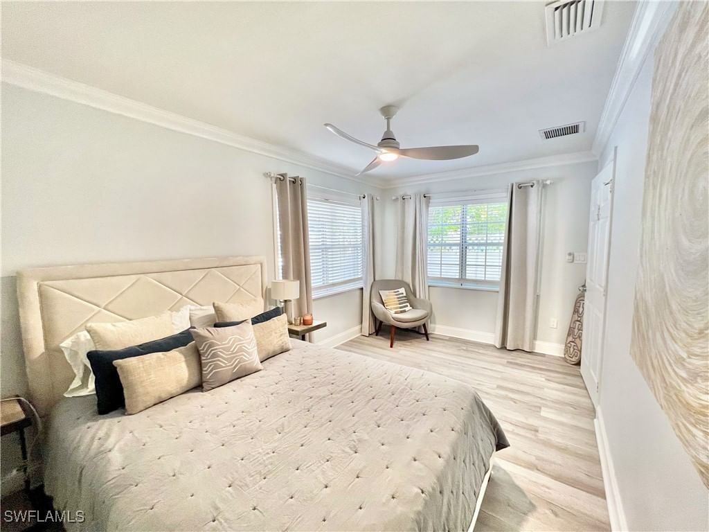771 94th Avenue N, Naples, FL 34108 photo 4