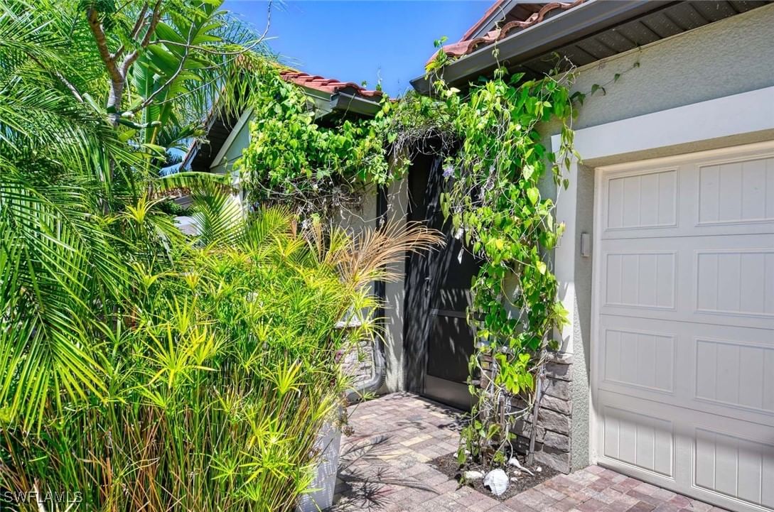 1608 Vizcaya Lane, Naples, FL 34113 photo 5