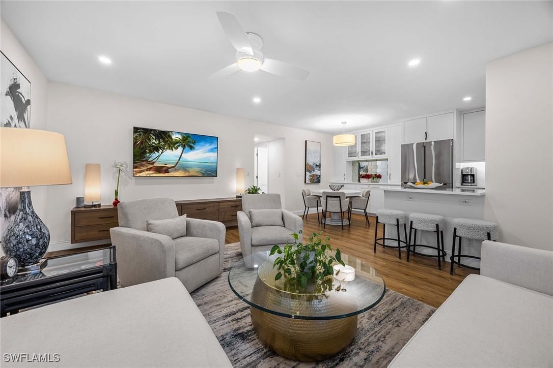 766 Central Avenue #209, Naples, FL 34102 photo 2