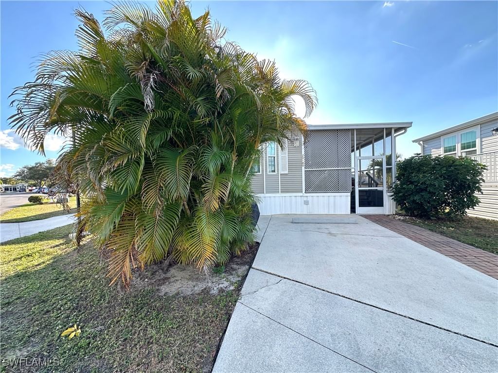 20180 Ponce De Leon Drive, Estero, FL 33928 photo 3