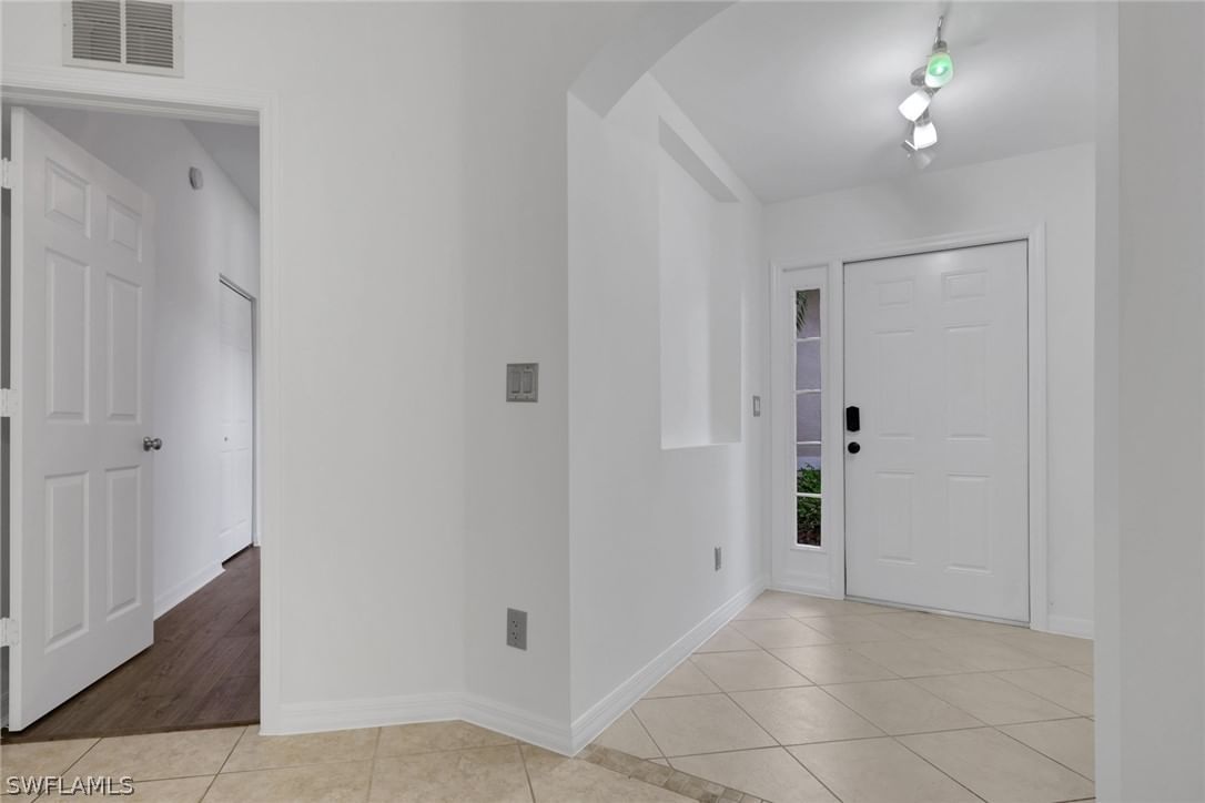 11837 Bayport Lane #703, Fort Myers, FL 33908 photo 5