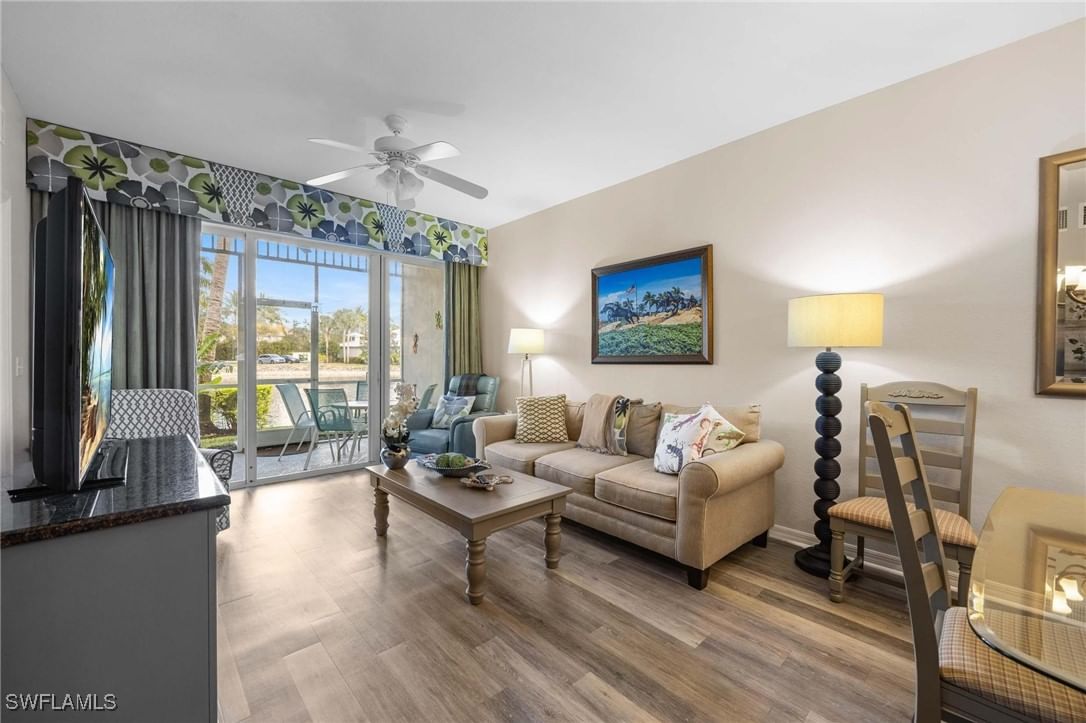 7930 Mahogany Run Lane #811, Naples, FL 34113 photo 5