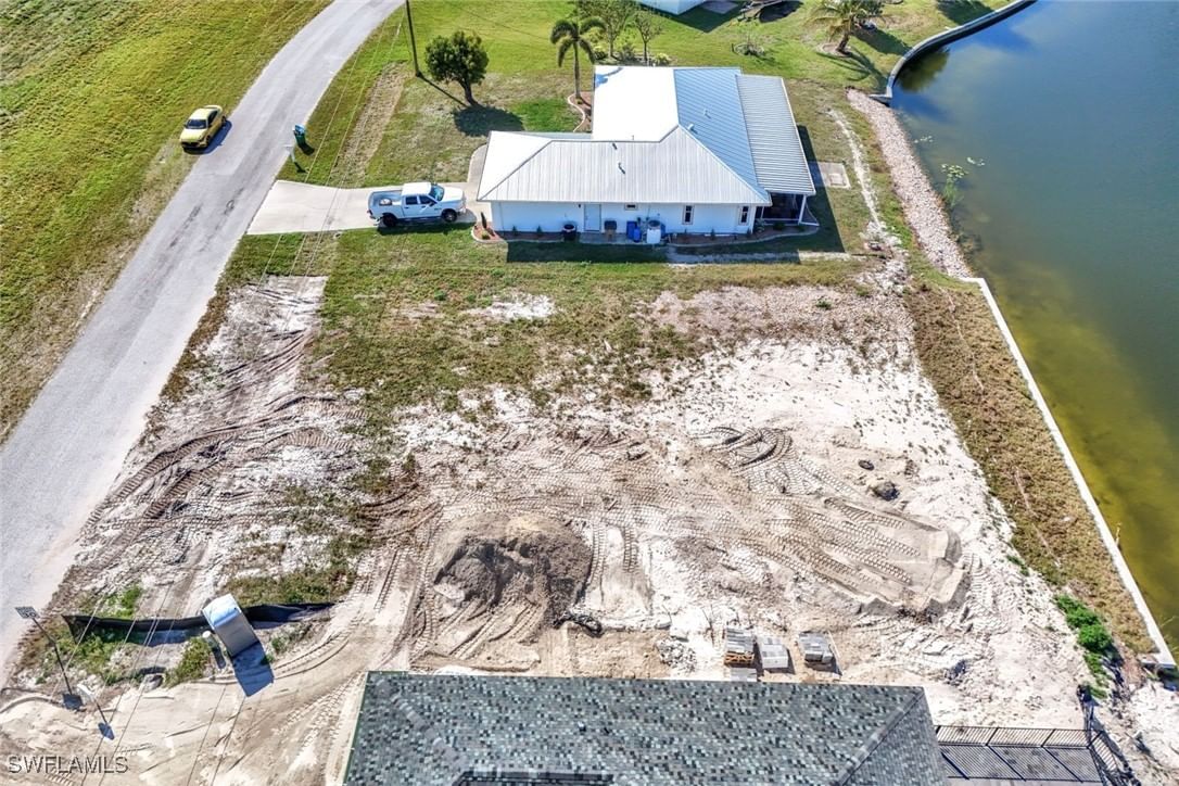 1216 NW 30th Place, Cape Coral, FL 33993 photo 4