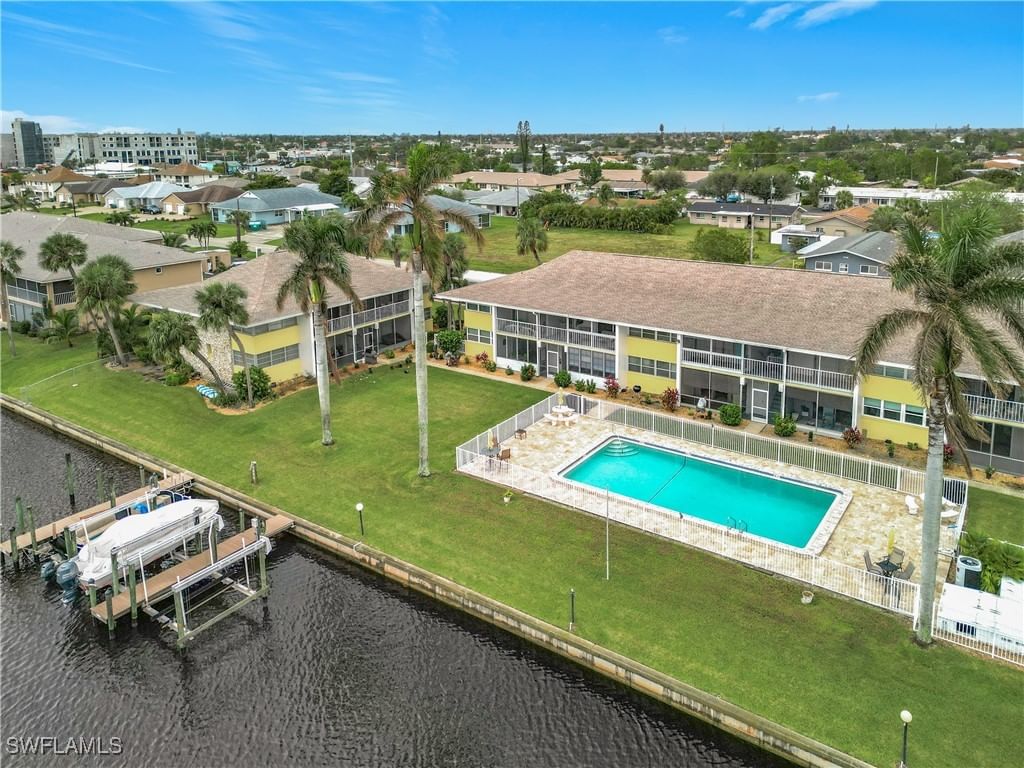 4613 SE 5th Avenue #108, Cape Coral, FL 33904 photo 2