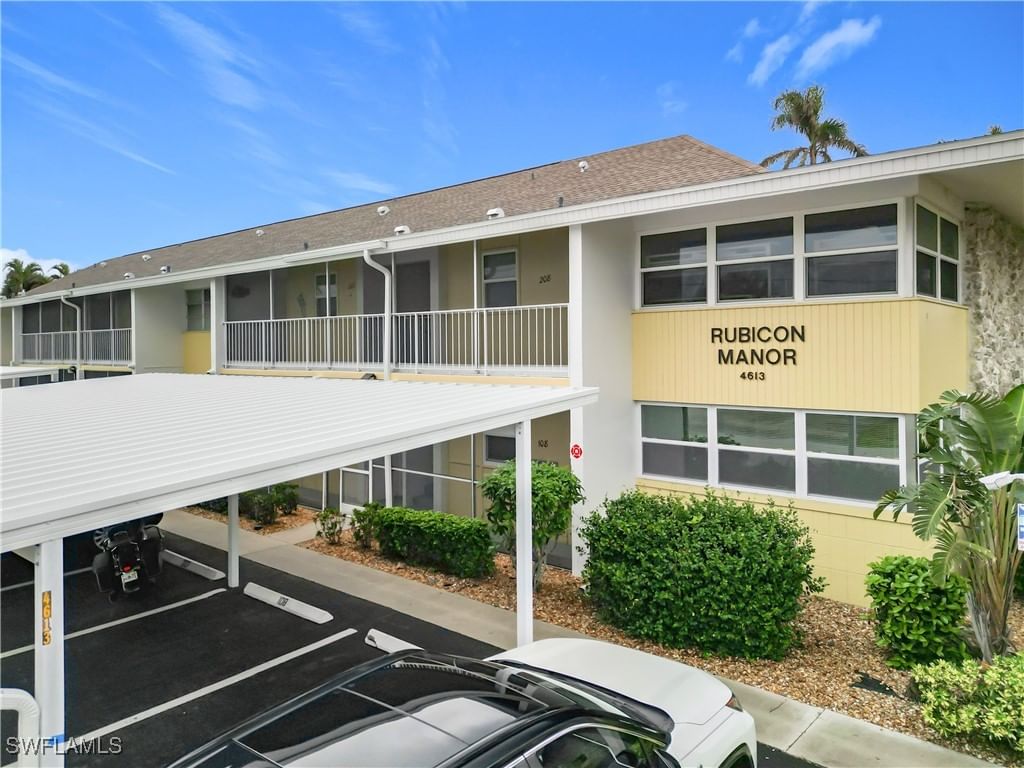 4613 SE 5th Avenue #108, Cape Coral, FL 33904 photo 4
