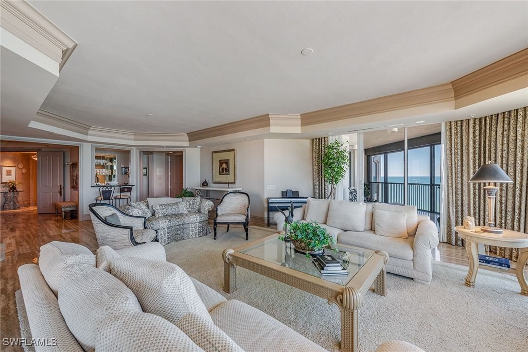 8477 Bay Colony Drive #902, Naples, FL 34108 photo 4