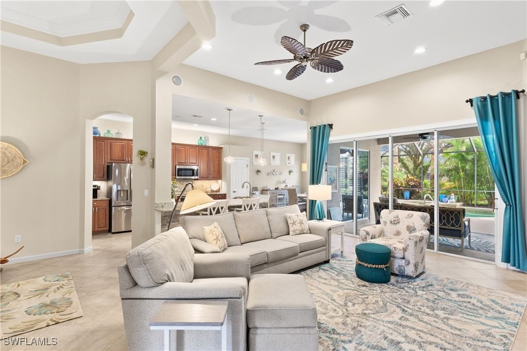 23659 Via Carino Lane, Bonita Springs, FL 34135 photo 2