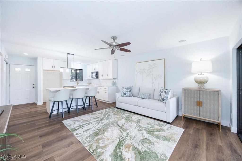 746 Eagle Creek Drive #203, Naples, FL 34113 photo 2