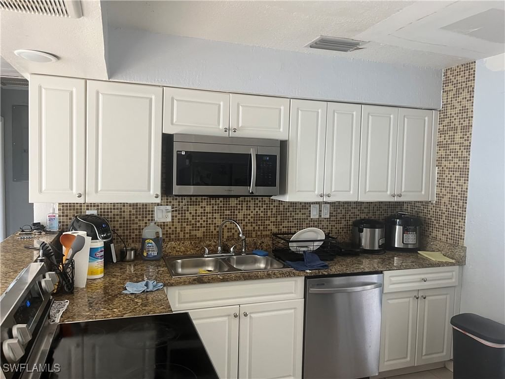 101 E Jersey Road, Lehigh Acres, FL 33936 photo 3