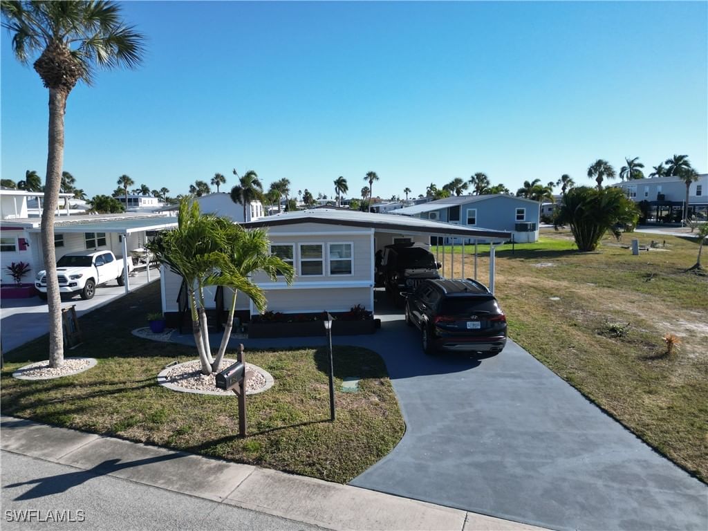 11381 Bayside Boulevard, Fort Myers Beach, FL 33931 photo 3
