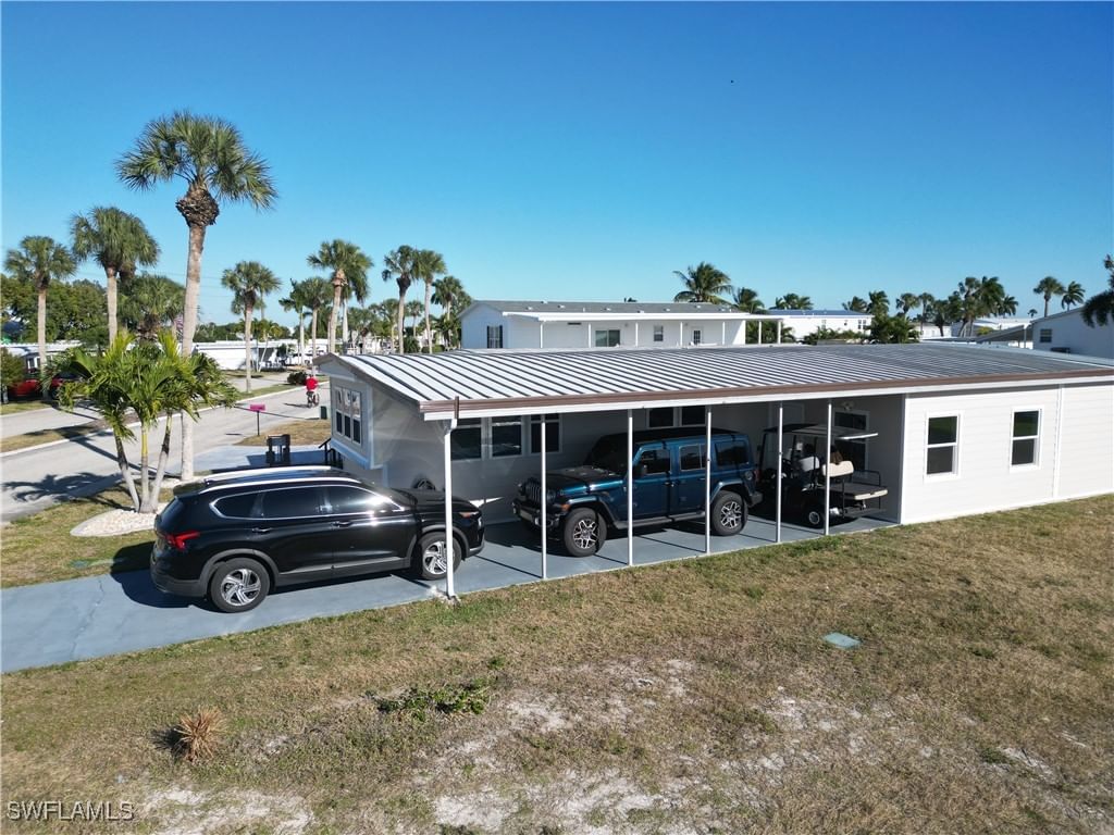 11381 Bayside Boulevard, Fort Myers Beach, FL 33931 photo 5
