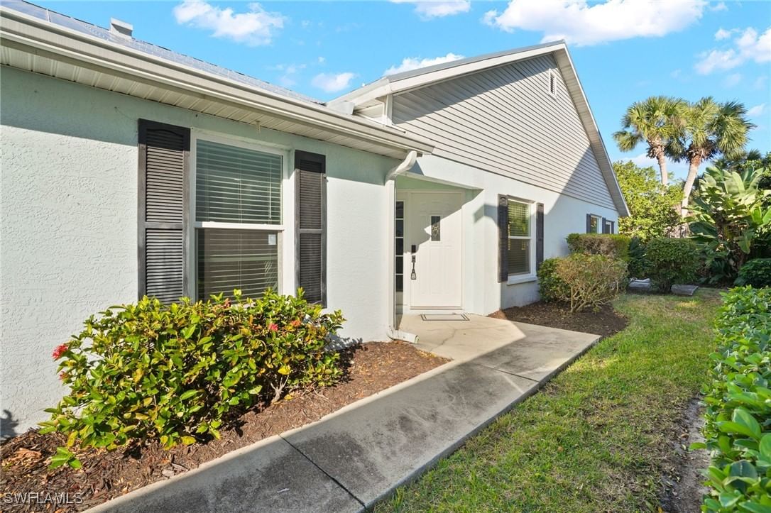 3141 Carriage Circle, Naples, FL 34105 photo 4