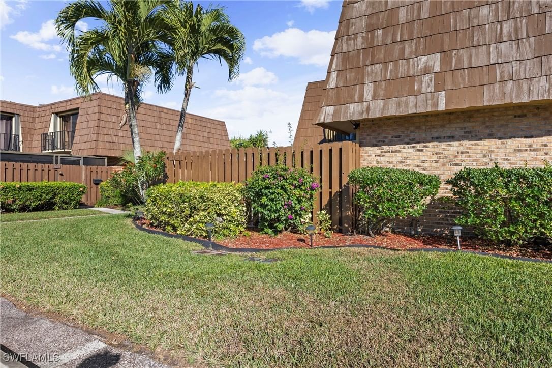1569 Park Meadows Drive #2, Fort Myers, FL 33907 photo 3