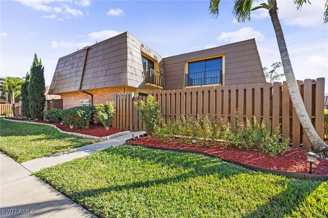 1569 Park Meadows Drive #2, Fort Myers, FL 33907 photo 4