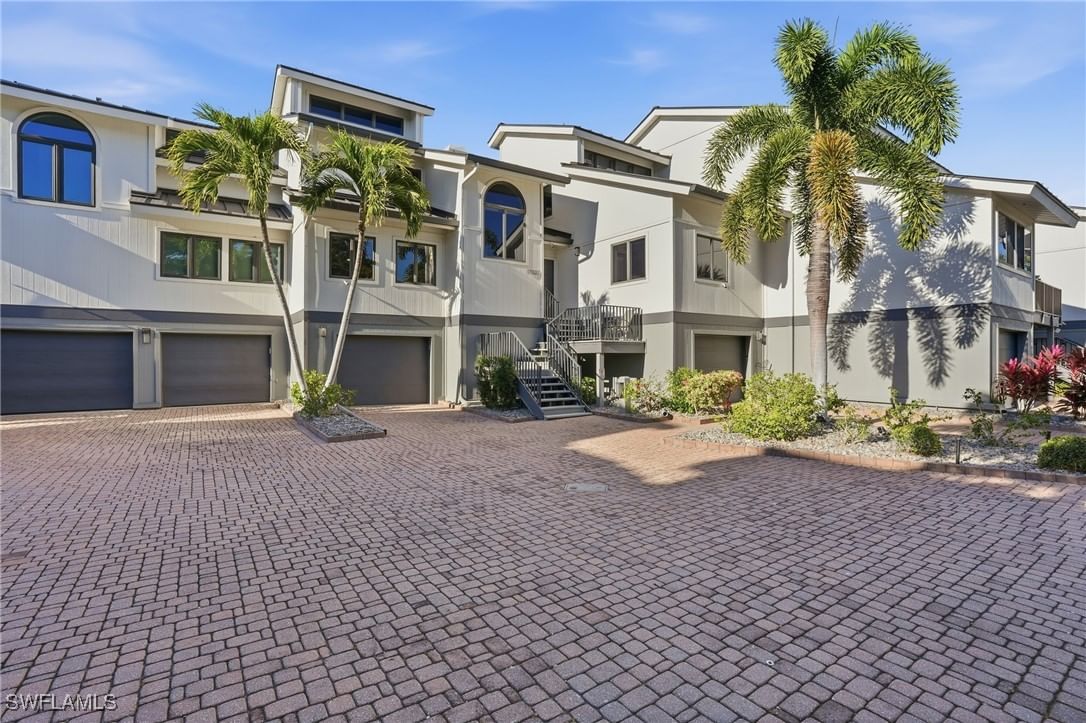 17037 Marina Cove Lane, Fort Myers, FL 33908 photo 2