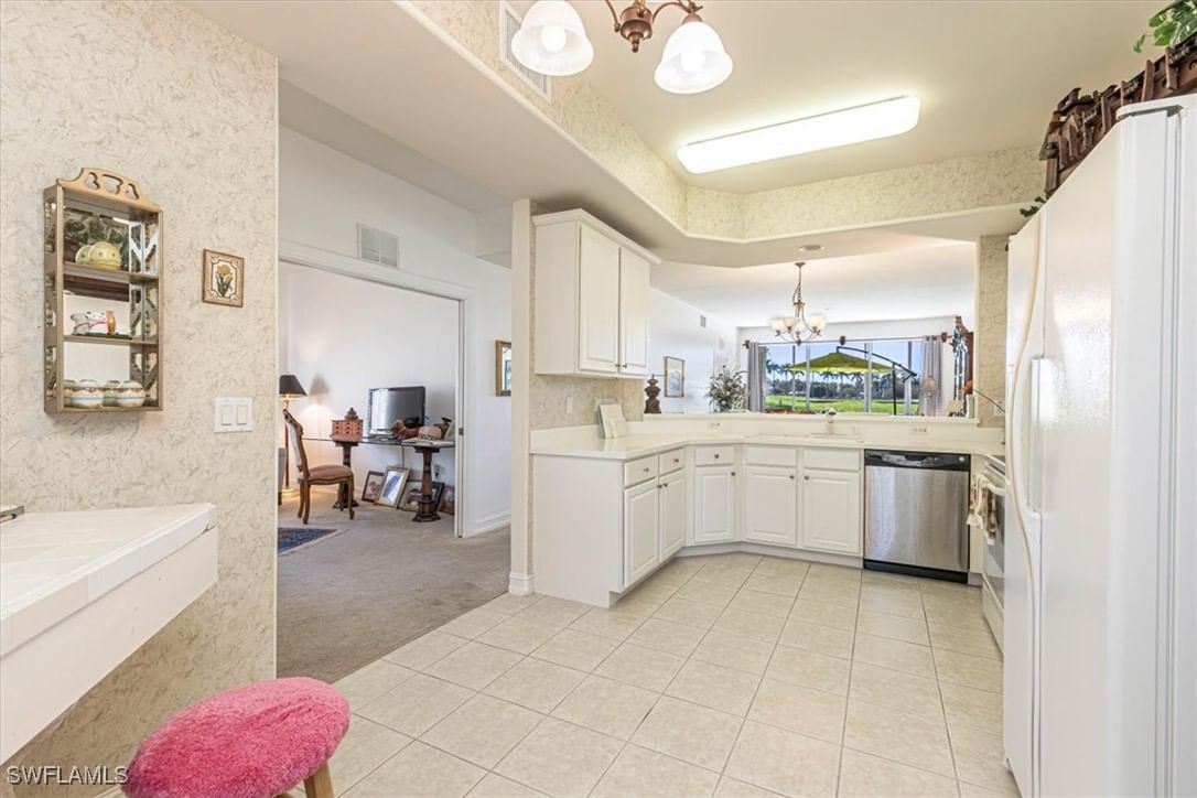 9195 Michael Circle #1303, Naples, FL 34113 photo 4