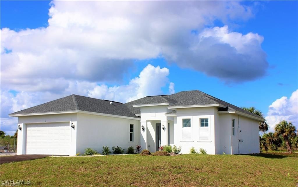 2872 64th Avenue NE, Naples, FL 34120 photo 4