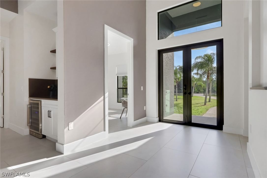 653 23rd Street SW, Naples, FL 34117 photo 5