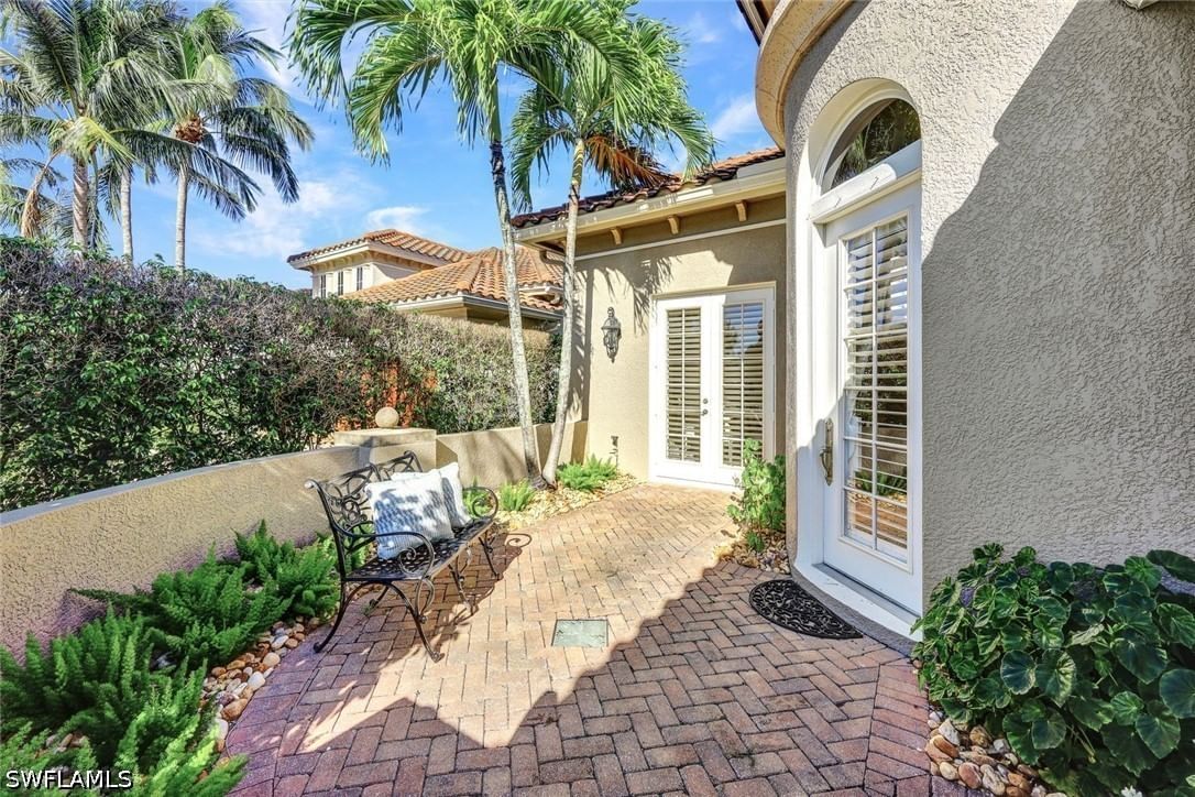 9008 CHERRY OAKS Trail, Naples, FL 34114 photo 3