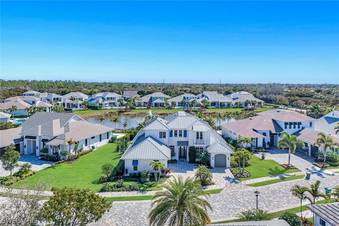16716 Enclave Circle, Naples, FL 34110 photo 4