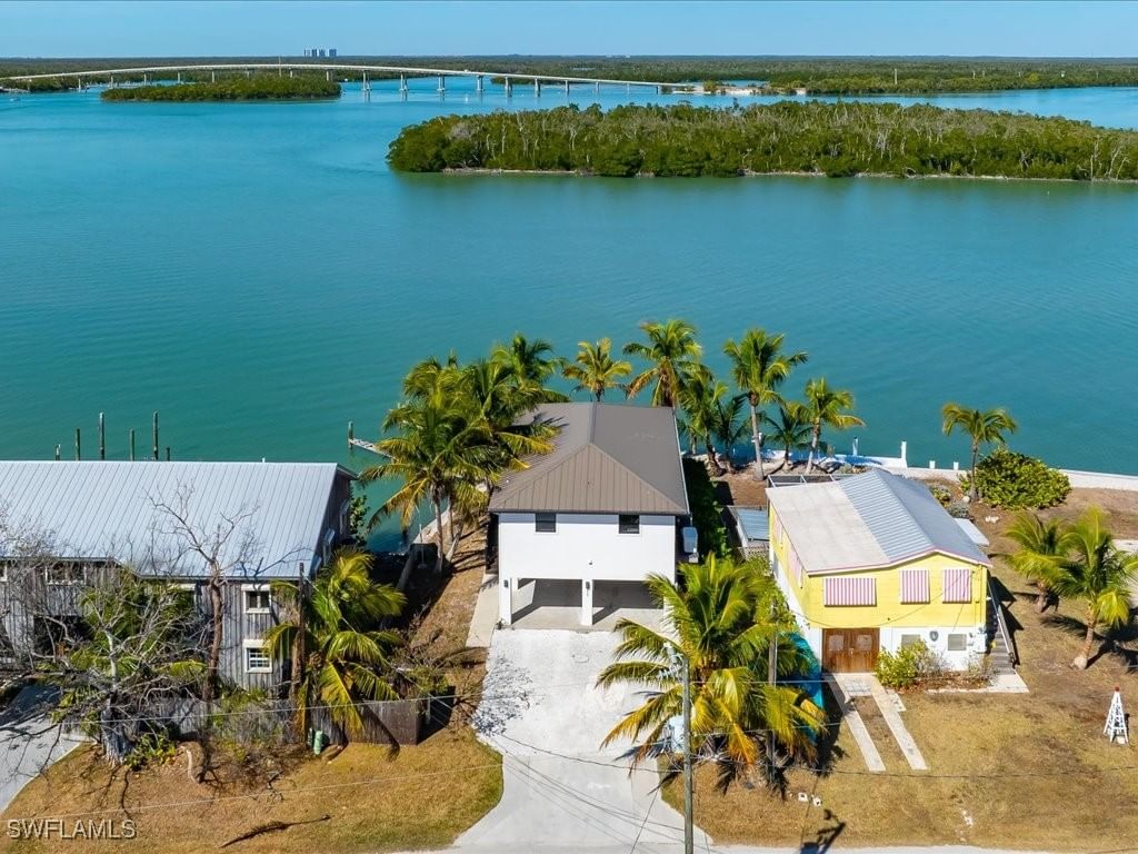 232 Harbor Place N, Goodland, FL 34140 photo 3
