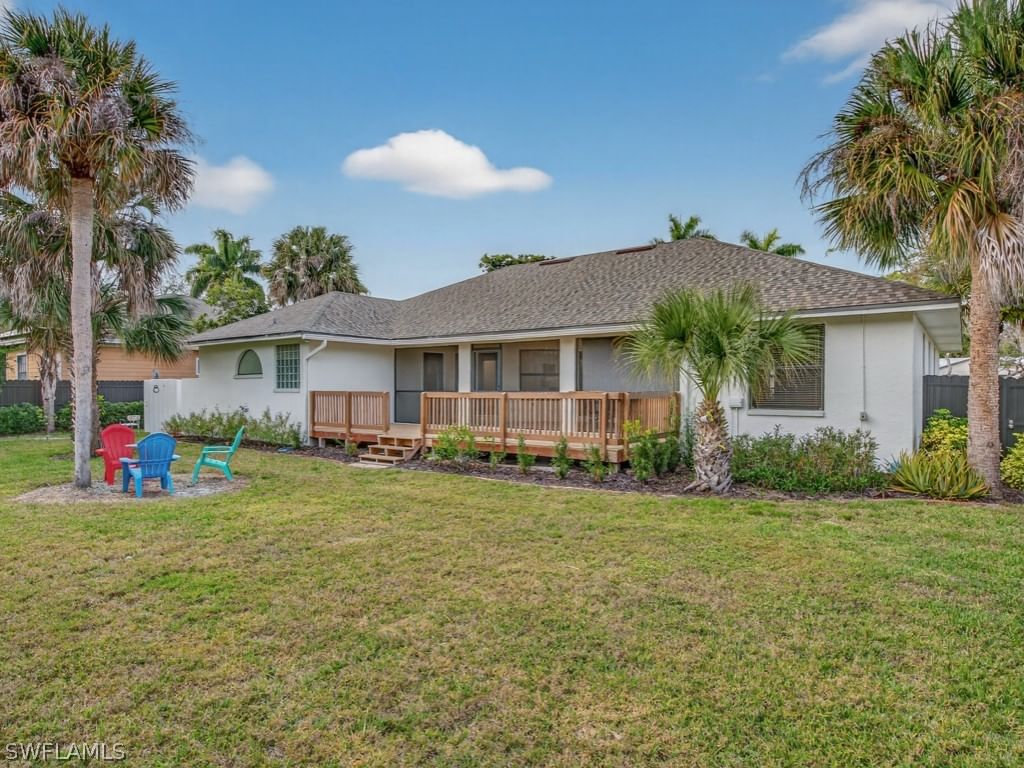 2264 Outrigger Lane, Naples, FL 34104 photo 5