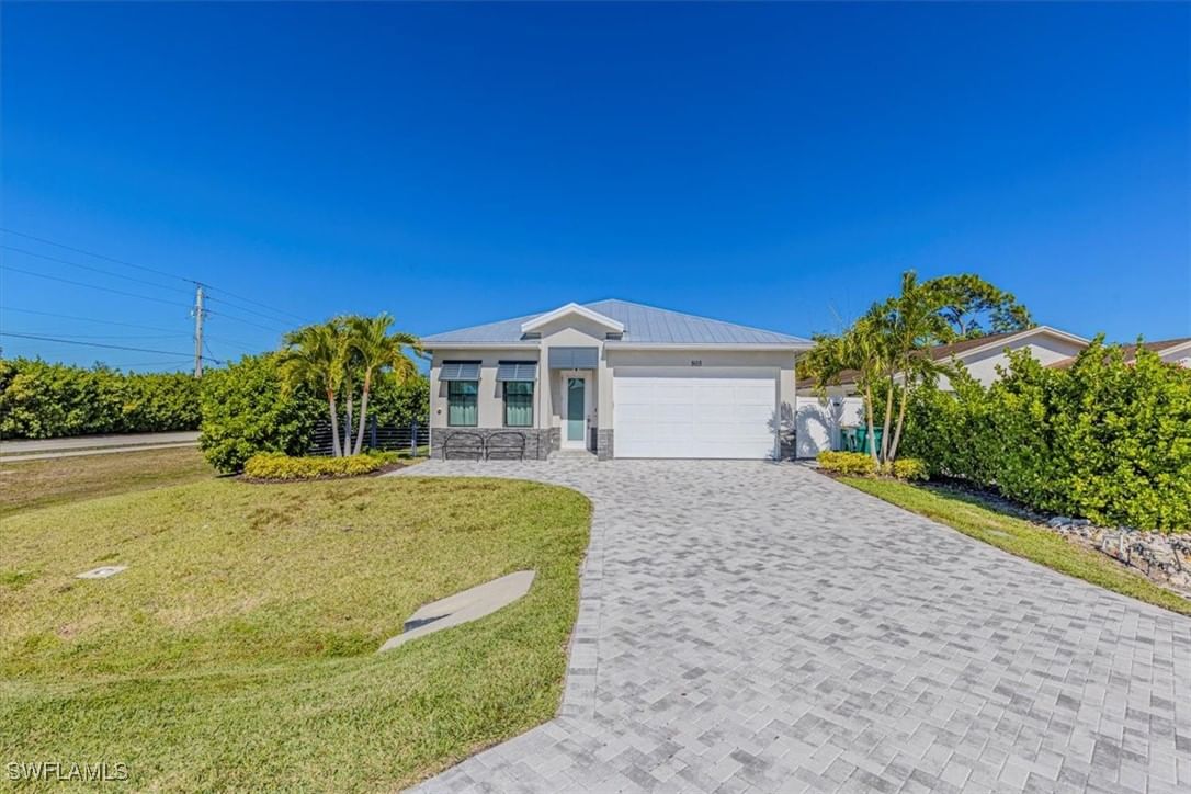 803 92nd Avenue N, Naples, FL 34108 photo 2