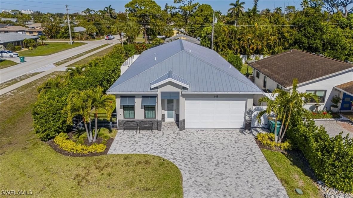 803 92nd Avenue N, Naples, FL 34108 photo 3