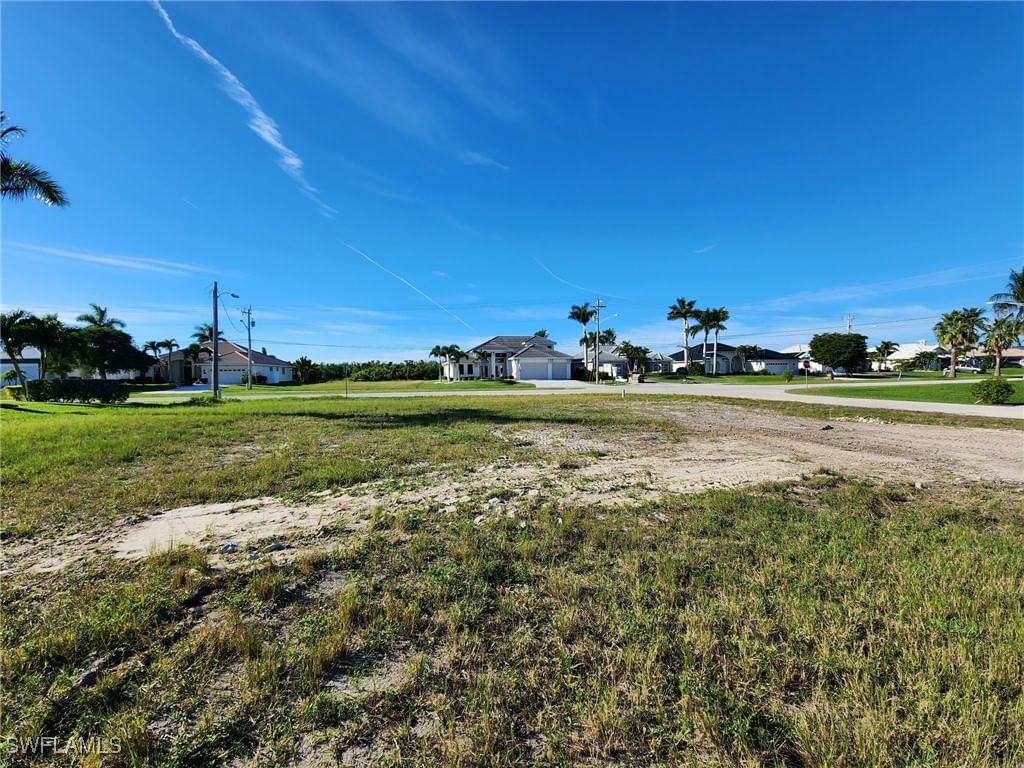 3803 Surfside Boulevard, Cape Coral, FL 33914 photo 2