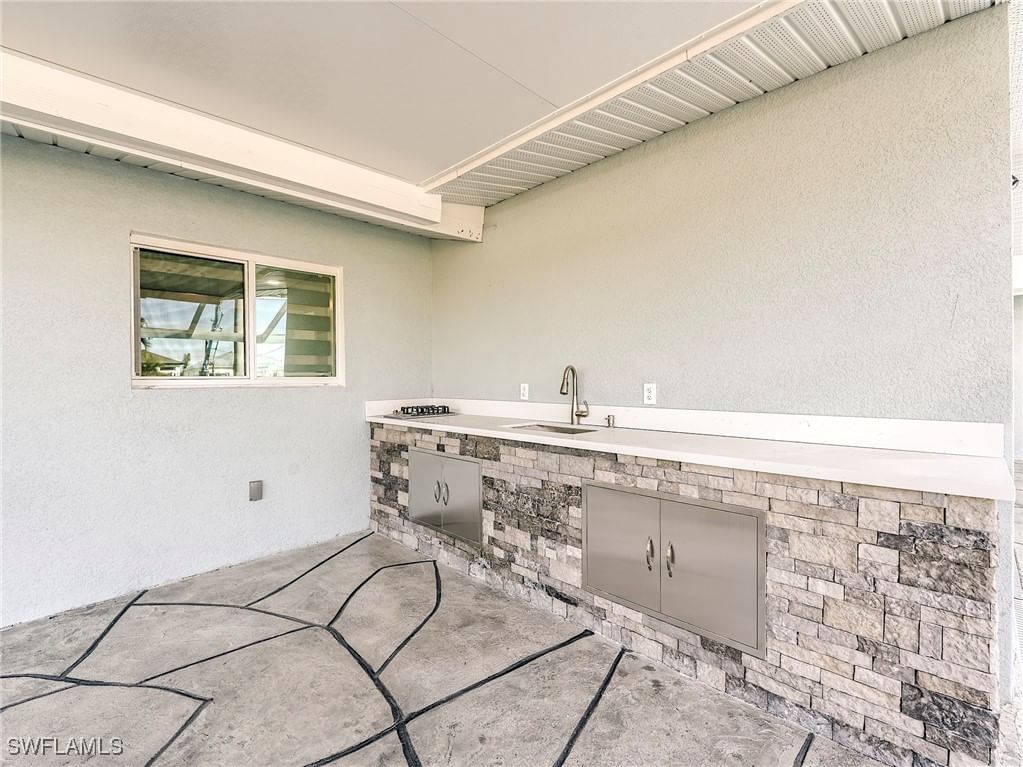 5302 Cortez Court, Cape Coral, FL 33904 photo 3