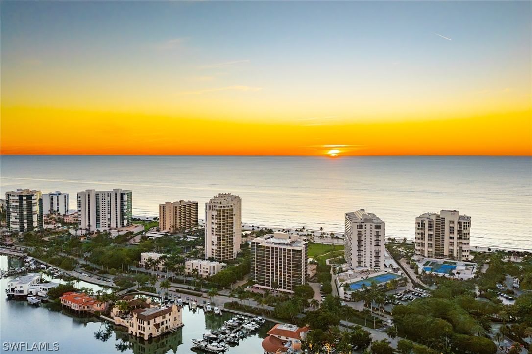 4021 Gulf Shore Boulevard N #11, Naples, FL 34103 photo 4