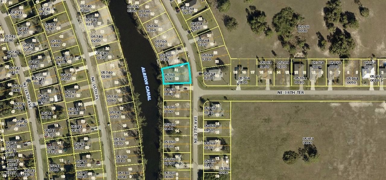 3820 NE 17th Avenue, Cape Coral, FL 33909 photo 2