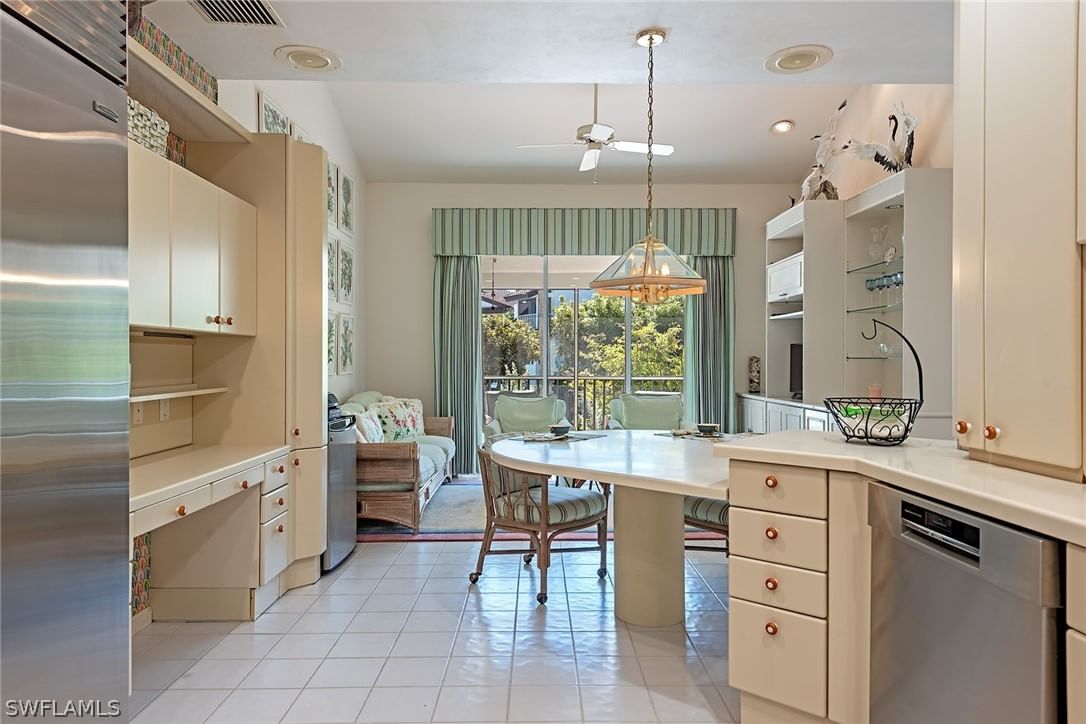 4715 Villa Mare Lane #26-16, Naples, FL 34103 photo 5