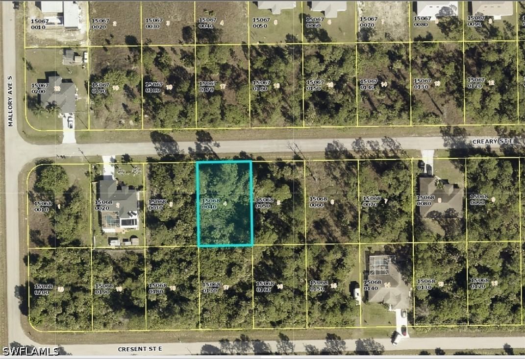 1240 Creary Street E, Lehigh Acres, FL 33974 photo 2