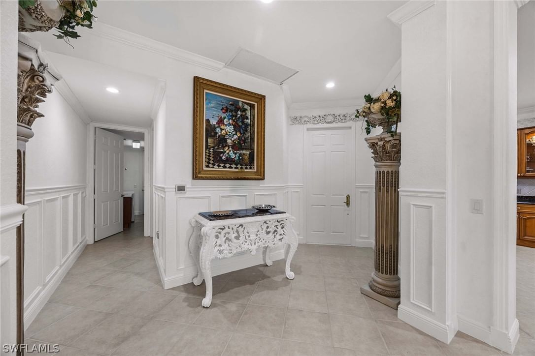 9255 Museo Circle #103, Naples, FL 34114 photo 5