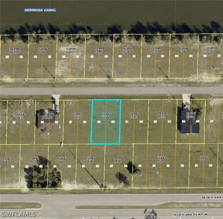 1402 NW 8th Terrace, Cape Coral, FL 33993 photo 2