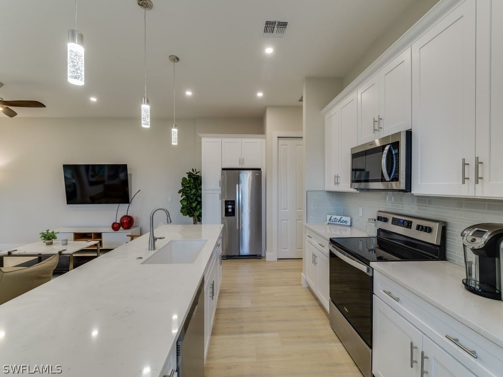 5775 Jasper Way #102, Naples, FL 34112 photo 5