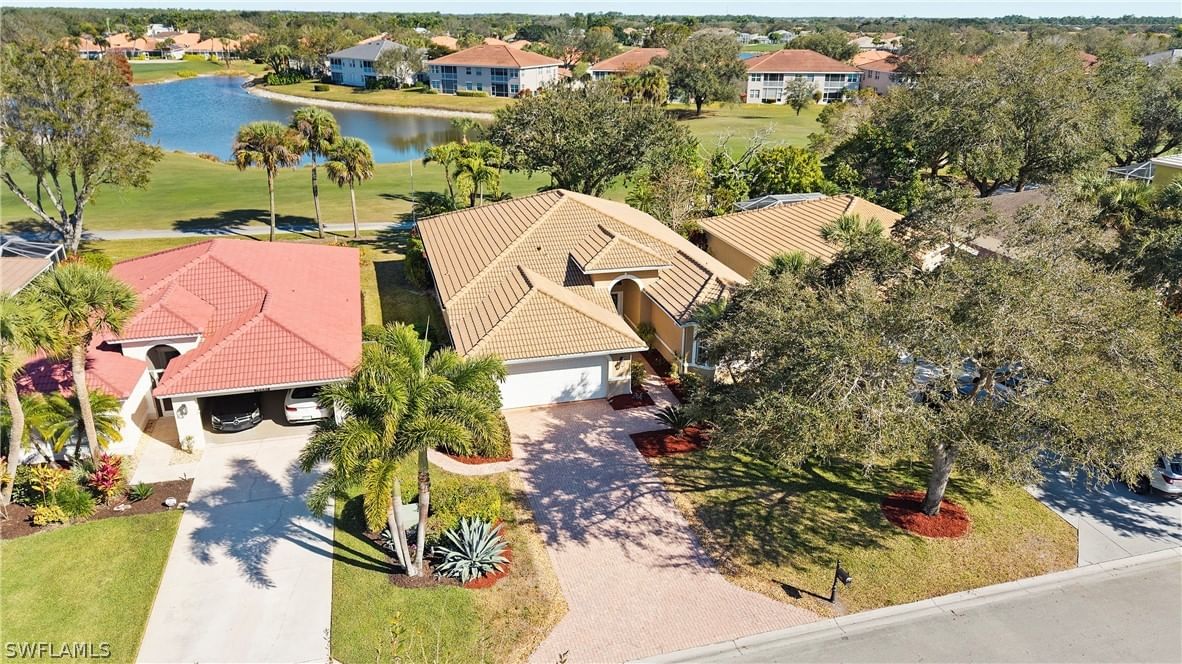 2237 Heritage Greens Drive, Naples, FL 34119 photo 2