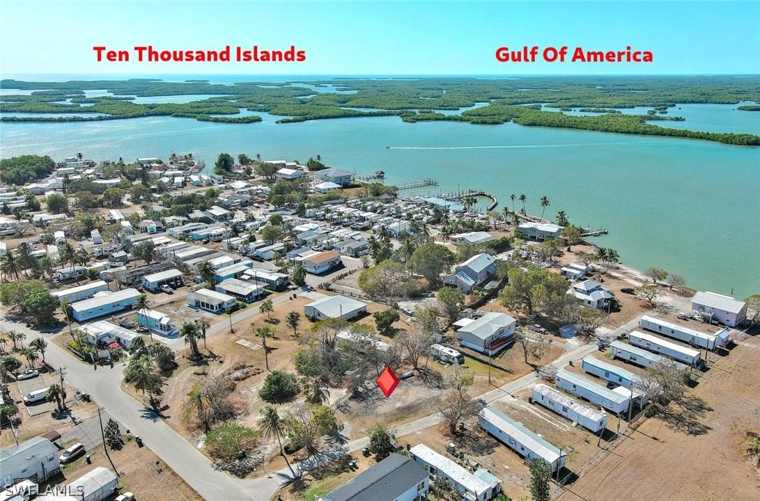 1160 Rewis Drive, Chokoloskee, FL 34138