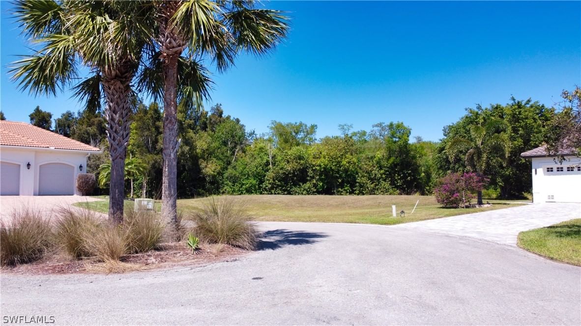 18163 Baywood Drive, Naples, FL 34114 photo 3