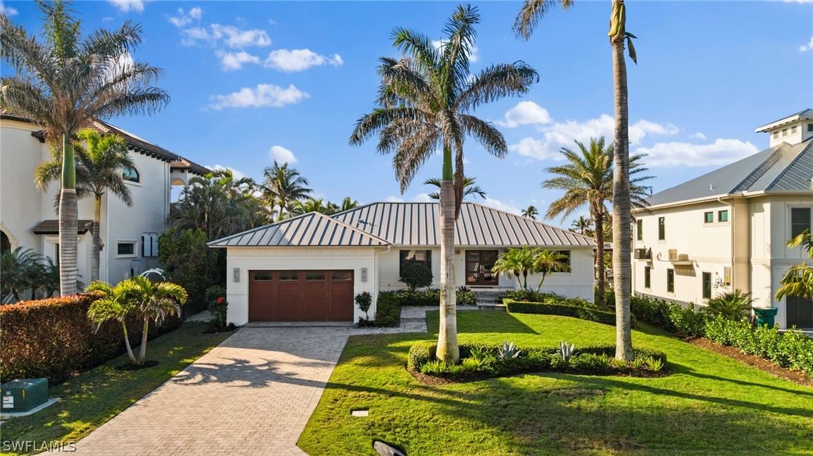 266 Egret Avenue, Naples, FL 34108 photo 2
