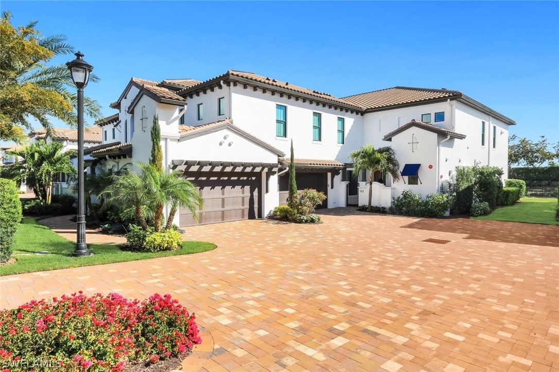 16320 Corsica Way #102, Naples, FL 34110 photo 2