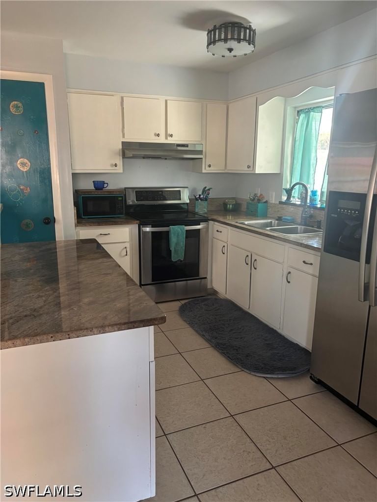 18566 Dogwood Road, Fort Myers, FL 33967 photo 5