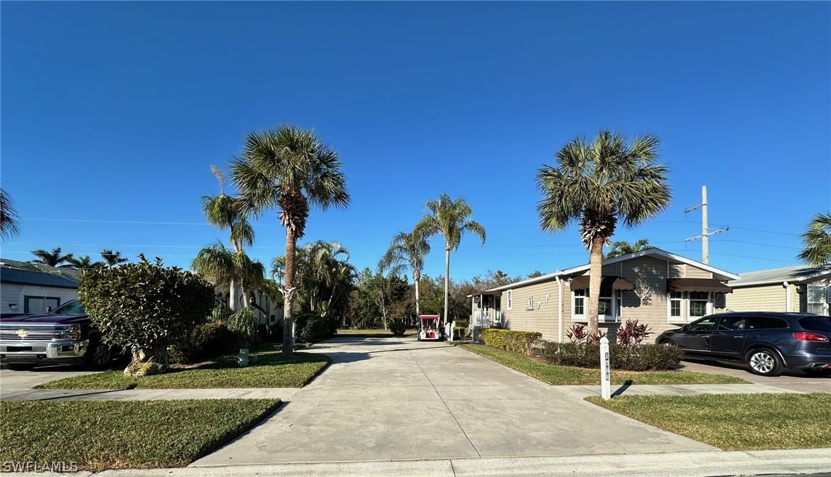 1623 Diamond Lake Circle, Naples, FL 34114 photo 2