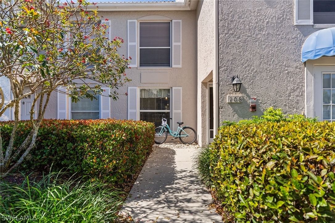 821 Gulf Pavilion Drive #106, Naples, FL 34108 photo 3