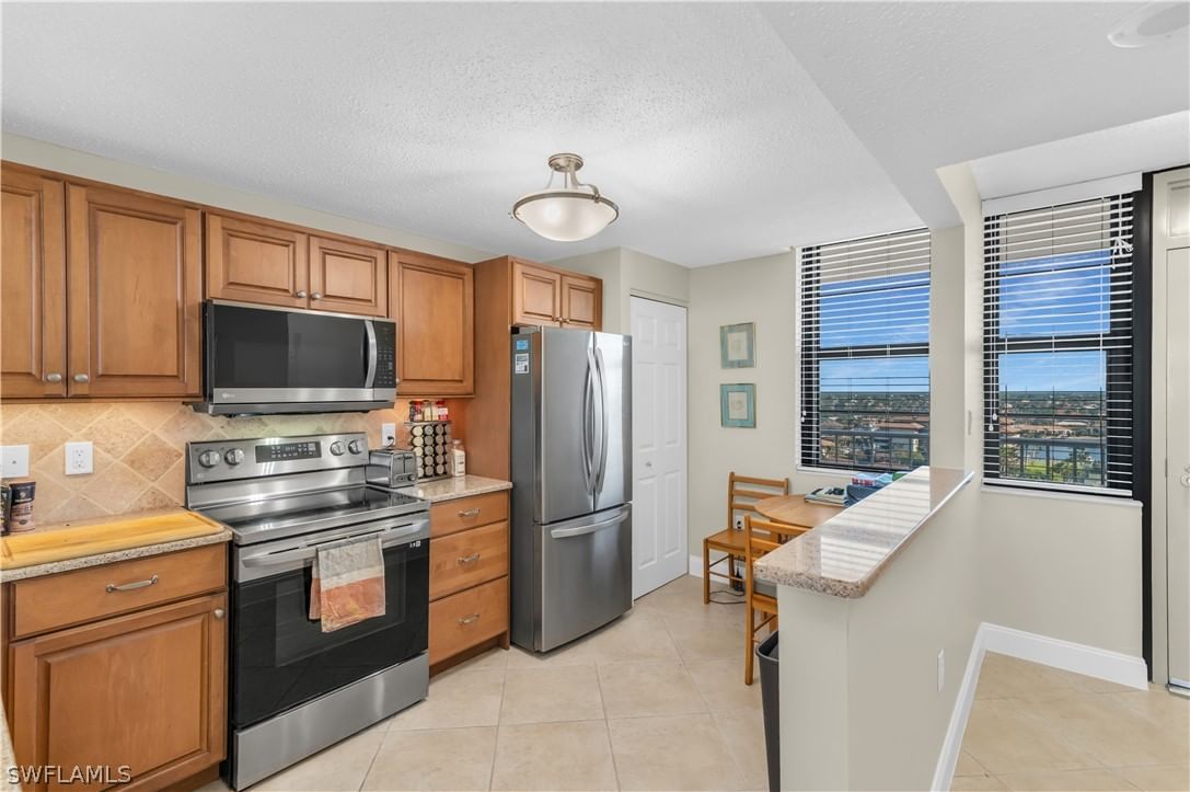 440 Seaview Court #1202, Marco Island, FL 34145 photo 3