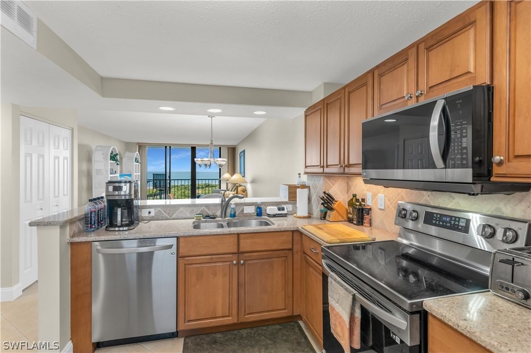 440 Seaview Court #1202, Marco Island, FL 34145 photo 4