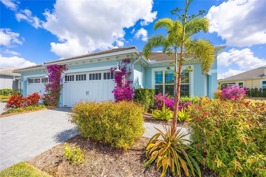 6382 Negril Isle Drive, Naples, FL 34113 photo 5