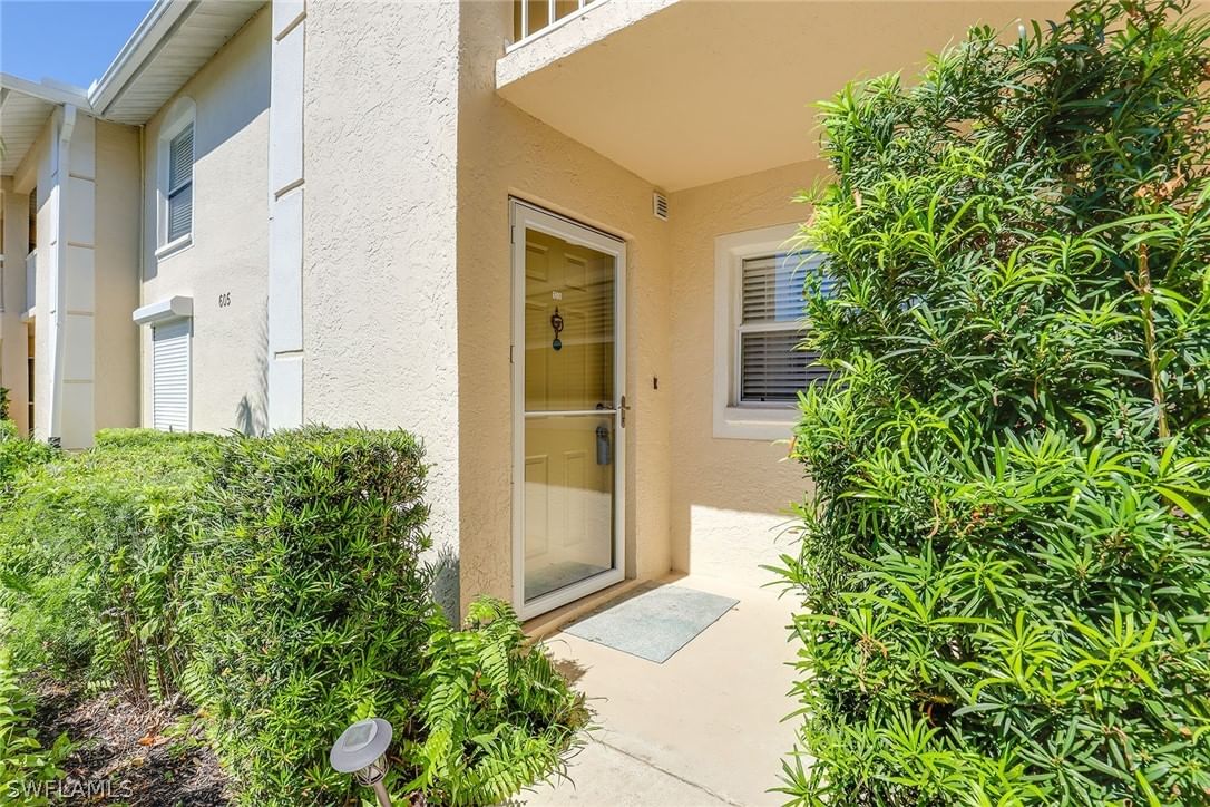 605 Squire Circle #103, Naples, FL 34104 photo 2