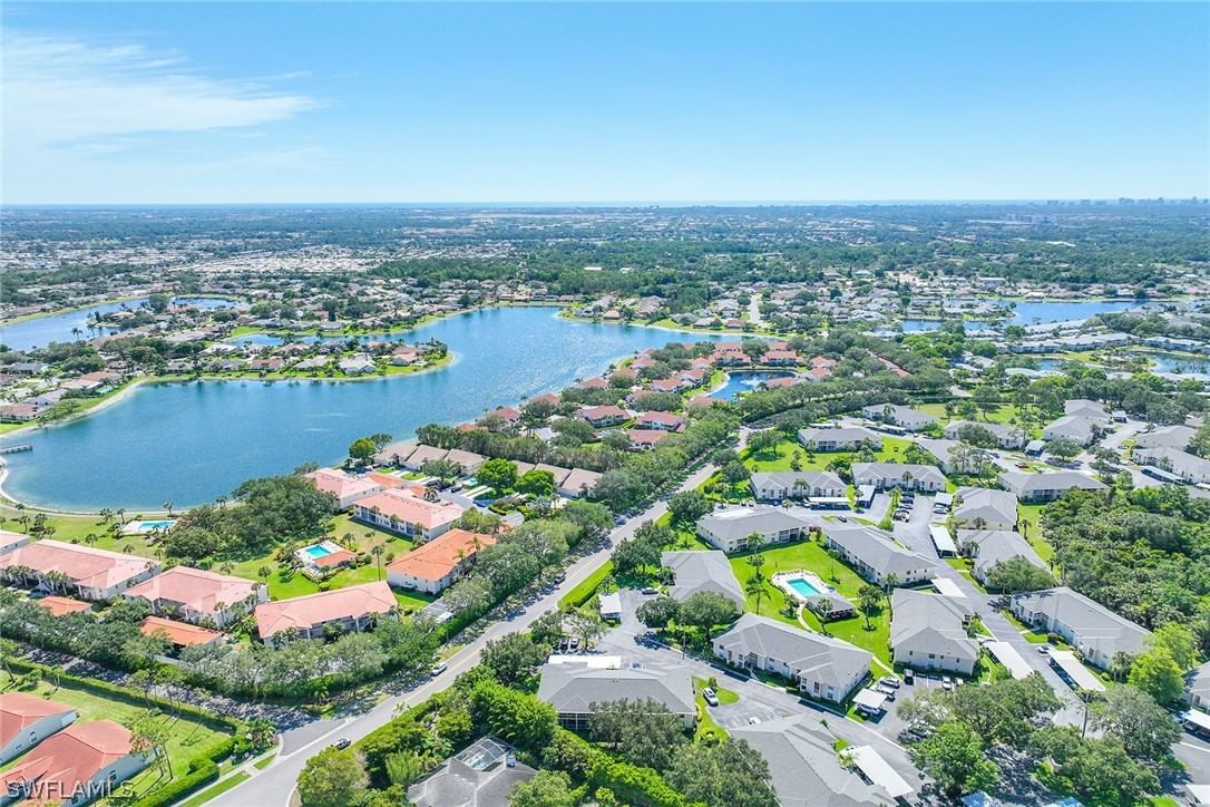 605 Squire Circle #103, Naples, FL 34104 photo 4